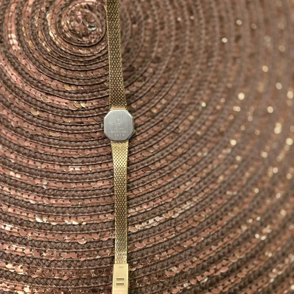 Jules Jurgensen Vintage Tri-colored Goldtone Women's Watch New Battery - Picture 4 of 6